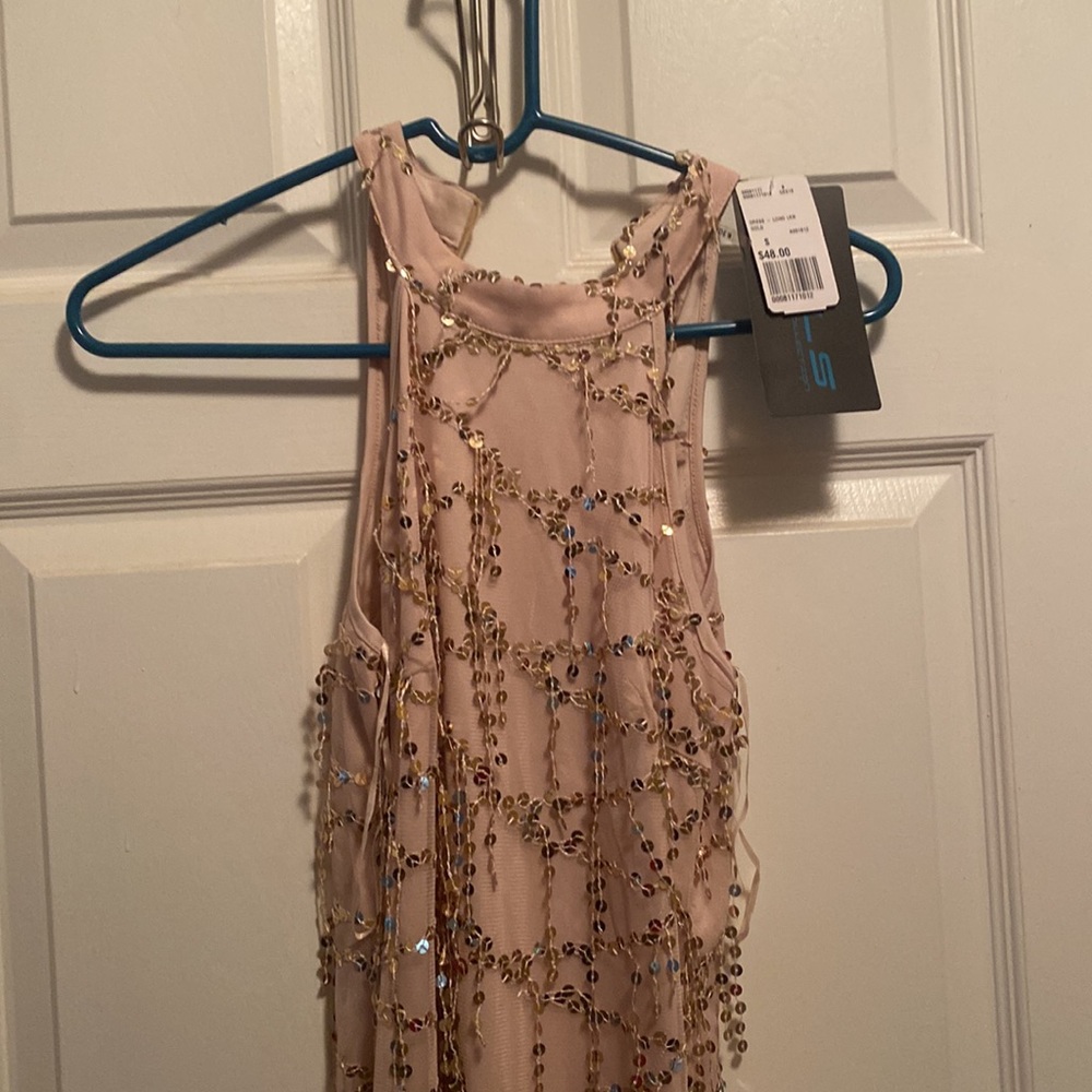 Dillards - Picture 3 of 4